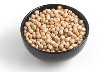 Chickpeas in a black bowl