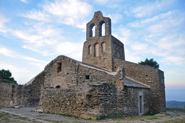 Fototapeta na wymiar The chapel of a medieval monastery Sant Pere de Rodes in Spain