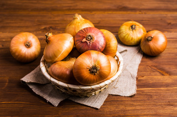 Raw large onion