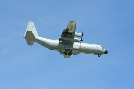 C130 Bilder – Durchsuchen 819 Archivfotos, Vektorgrafiken und Videos ...