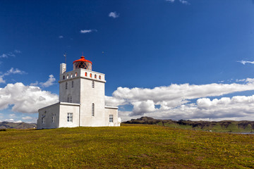 Fototapeta na wymiar Island Leuchtturm Dyrholay