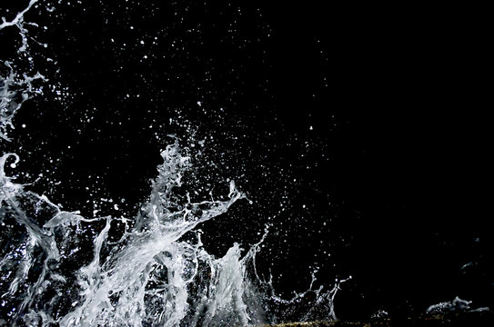 Fototapeta Splashing wave on the Black sea.