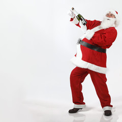 Babbo Natale figura intera , apre una bottiglia di spumante entusiasta