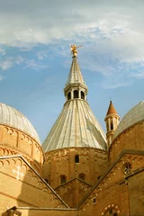 Zelfklevend Fotobehang Basilica of Saint Anthony of Padua © vali_111