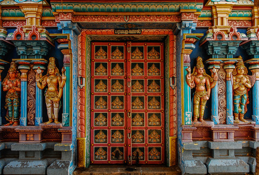 India Tanjore temple door Stock Photo | Adobe Stock