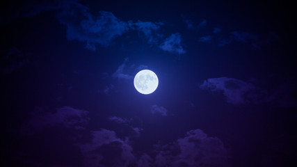 Obraz na płótnie Canvas Full moon solar eclipse. Night.