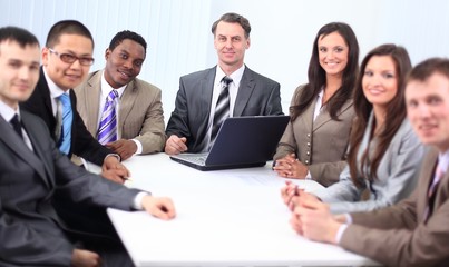 businessman and business team sitting at Desk