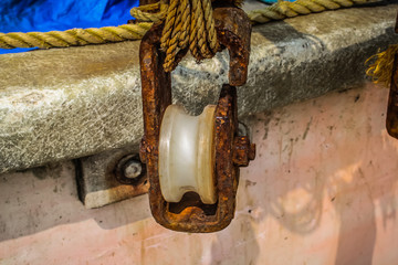 zoom sur un bateau de peche indien à Goa