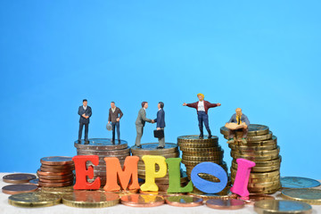 Emploi chômage argent euros banques