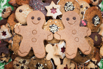 verschiedene Weihnachtsplätzchen Vollkorn