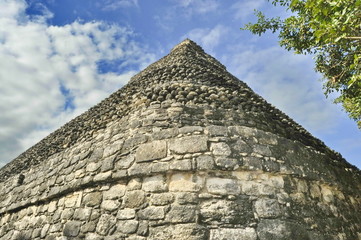 Fototapeta na wymiar Pyramid of Chacchoben Mayan Ruins, Mexico