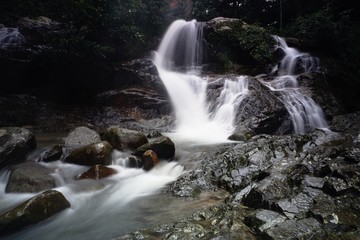 Obraz premium the waterfall at Jeram Tengkek, Batu Kikir, Negeri Sembilan, Malaysia