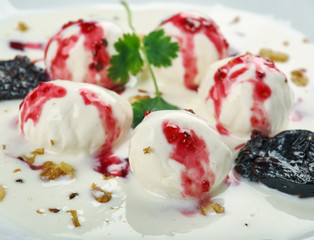 Dahi bhalla