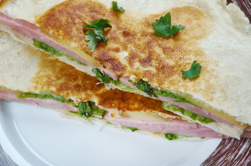 Mexican  Sincronizadas