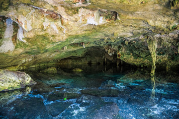 Пещера сеноте в Мексике