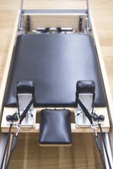 Reformer pilates studio machine