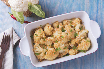 roasted cauliflower with breadcrumbs and cheese