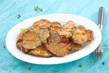 Gebratene Auberginen- Chips