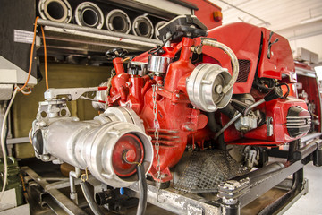 Fototapeta premium Tragkraftspritze