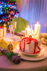Enjoy you Christmas table setting for Christmas in evening