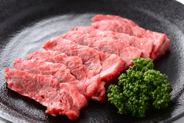 牛肉　かた　焼肉用