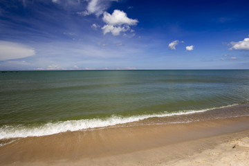 Fototapeta na wymiar Sea sand beach in Thailand.