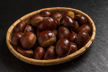 栗　秋の味覚　Chestnut autumn of taste