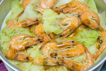 shrimp baked with chinese cabbage