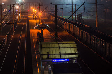 Naklejka premium Railway station at night