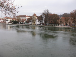 Fototapeta premium Donau in Landshut