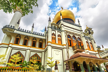 Masjid Sultan (Sultan Mosque) at Muscat Streetin Singapure.