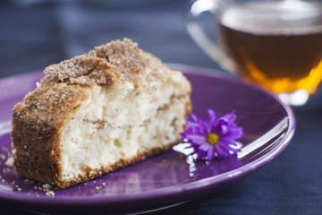 Cake with cinnamon