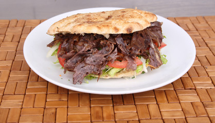 Gobit ekmeğinde et döner