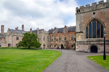 Fototapeta premium Bishop's Palace, Wells, Somerset, England