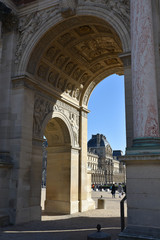 Fototapeta premium Arc de triomphe du Carrousel à Paris, France