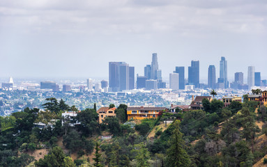 Fototapeta premium Downtown Los Angeles and Hollywood Hills