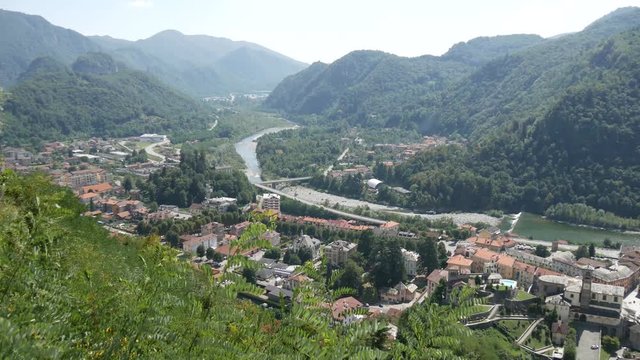 Vista aerea di Varallo Sesia in Piemonte