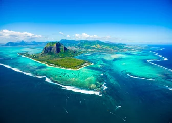Kunstfelldecke mit Foto Le Morne, Mauritius Luftaufnahme der Insel Mauritius