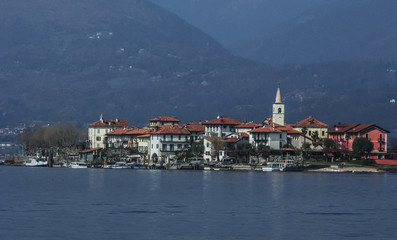 Fototapeta na wymiar Pescatori Island, one of the three islands of Lake Maggiore, Italy