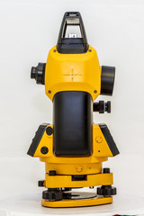 Электронный теодолит