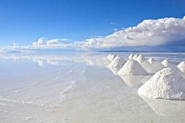 【ボリビア】鏡張りのウユニ塩湖