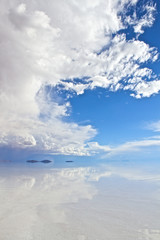 【ボリビア】鏡張りのウユニ塩湖