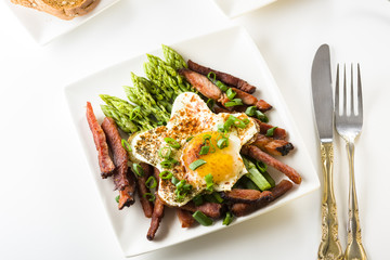 Asparagus with egg and bacon