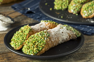 Traditional Homemade Sicilian Cannolis