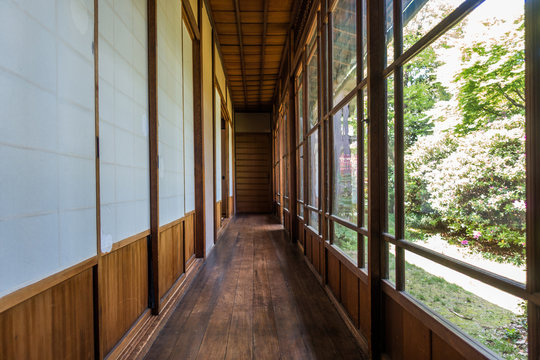日本家屋の廊下　 Corridor of the old Japanese house
