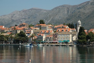 Fototapeta na wymiar Village pittoresque de Cavtat, en Croatie du Sud