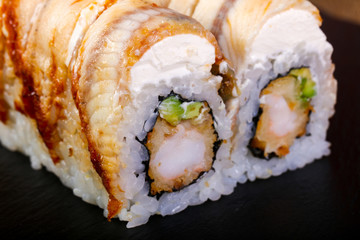 Eel roll