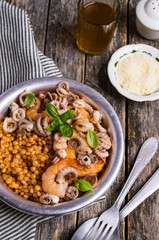 Seafood with shallow paste