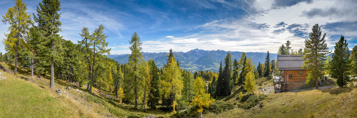 Fototapeta na wymiar Panoramablick vom Berg Stoderzinken