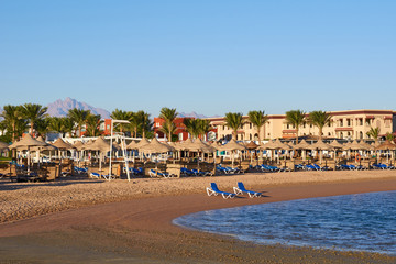 Obraz premium Sea landscape background with buildings. Travel and romantic idea